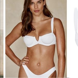 NWT Monday Swimwear Clovelly Top